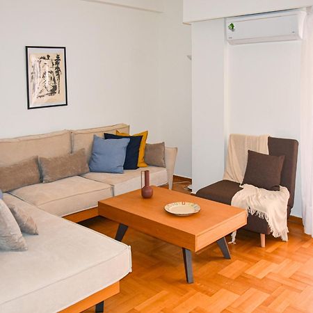 Spacious Modern Apartment In Pagkrati Athen Eksteriør billede