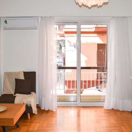 Spacious Modern Apartment In Pagkrati Athen Eksteriør billede